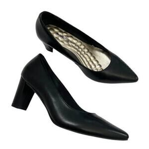 Walking Cradles Pointed Toe Samantha Black Leather Pumps size 7W